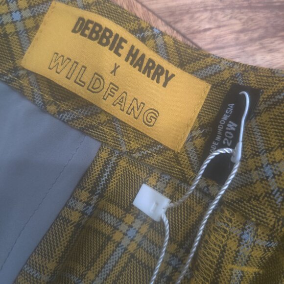 Wildfang FOR Debra Harry collection pants size 20 New - Picture 2 of 3